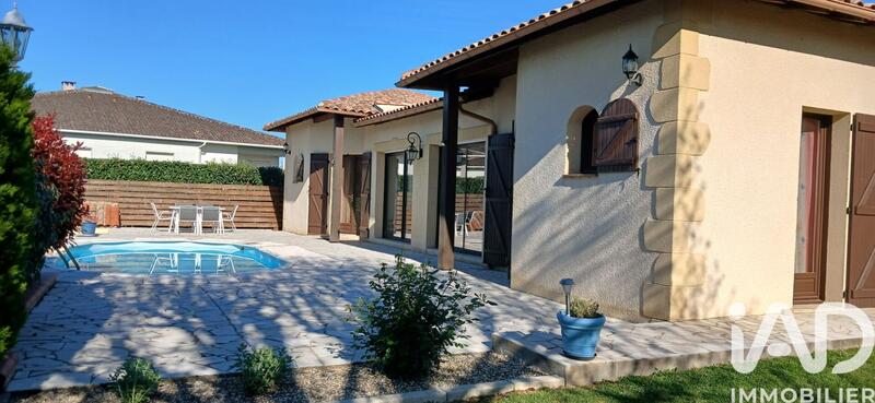 Maison - 176 m² - 7 pièces