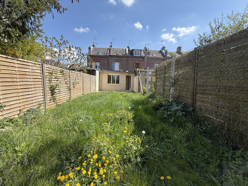 Maison - 85 m² - 6 pièces