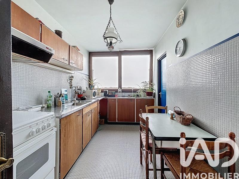 Appartement - 90 m² - 5 pièces