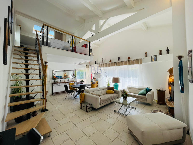 Villa - 153 m² - 5 pièces