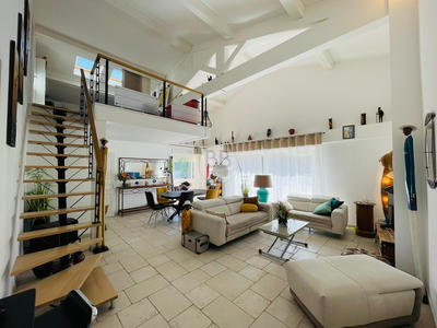 Villa - 153 m² - 5 pièces