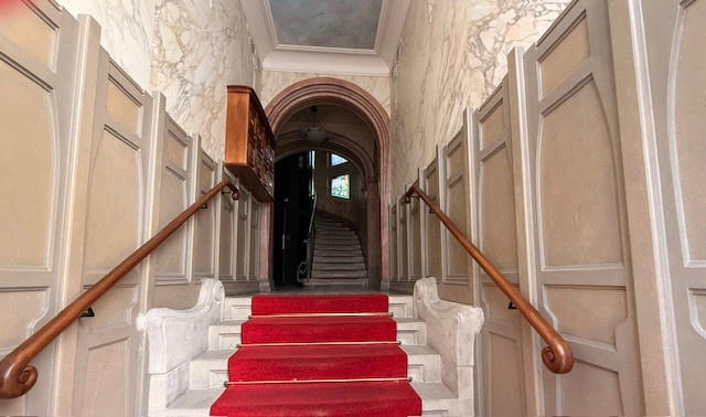 Appartement - 180 m² - 6 pièces