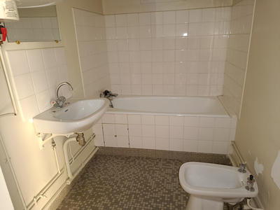 Appartement - 94 m² - 5 pièces