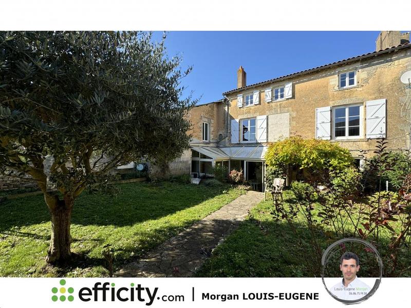 Maison - 282 m² - 10 pièces