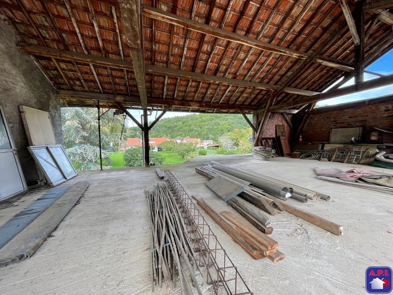 Grange - 173 m² - 3 pièces