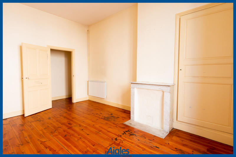 Appartement - 101 m² - 4 pièces