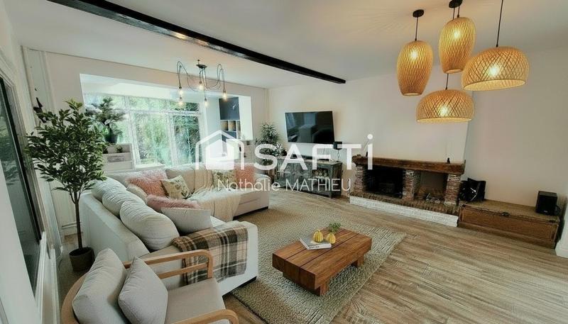 Maison - 200 m² - 7 pièces