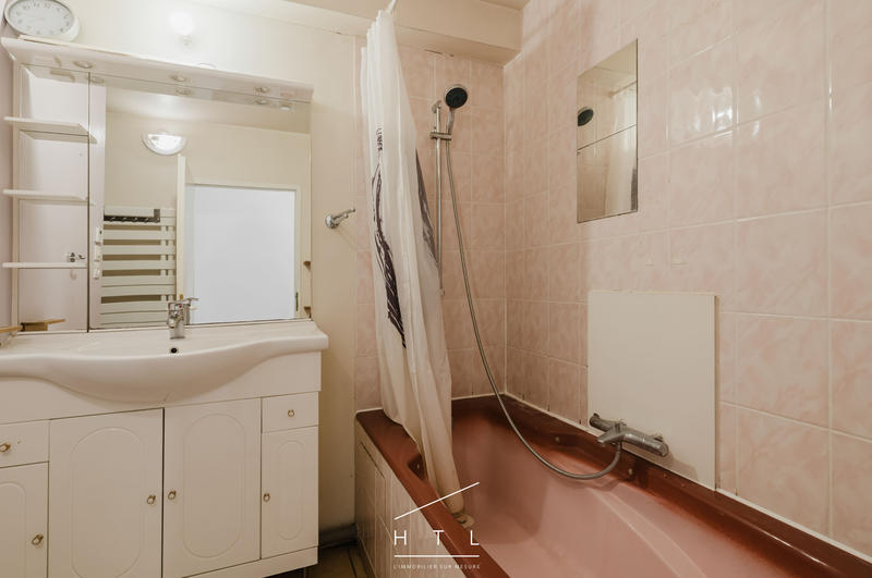 Maison - 184 m² - 7 pièces