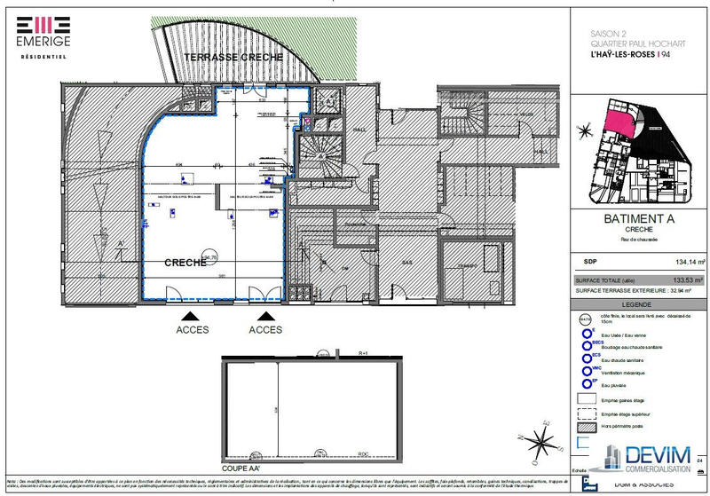 Local commercial - 134 m²