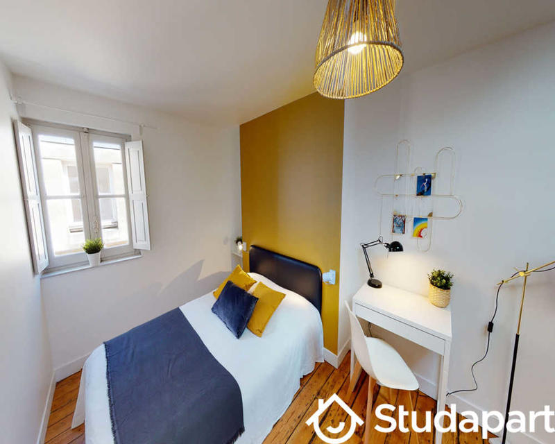 Chambre - 110 m² - 1 pièce