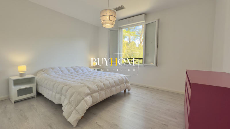 Maison - 177 m² - 5 pièces