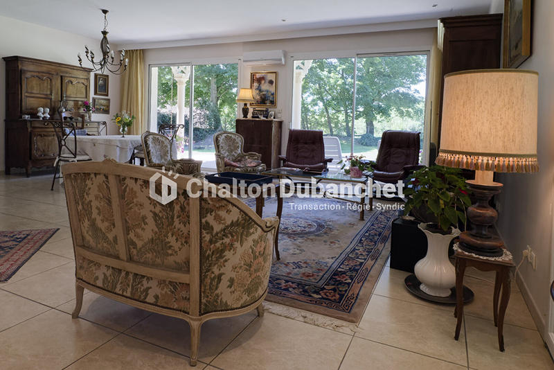 Villa - 170 m² - 6 pièces