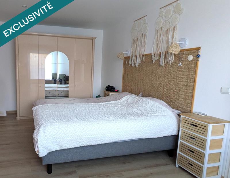 Maison - 200 m² - 6 pièces