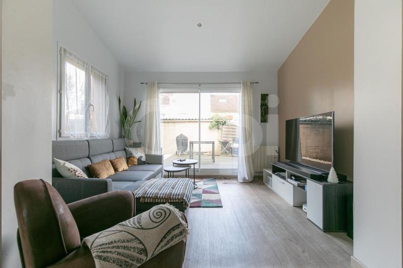 Maison - 80 m² - 3 pièces