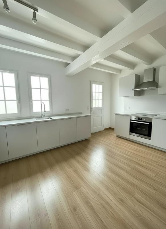 Maison traditionnelle - 189 m² - 8 pièces