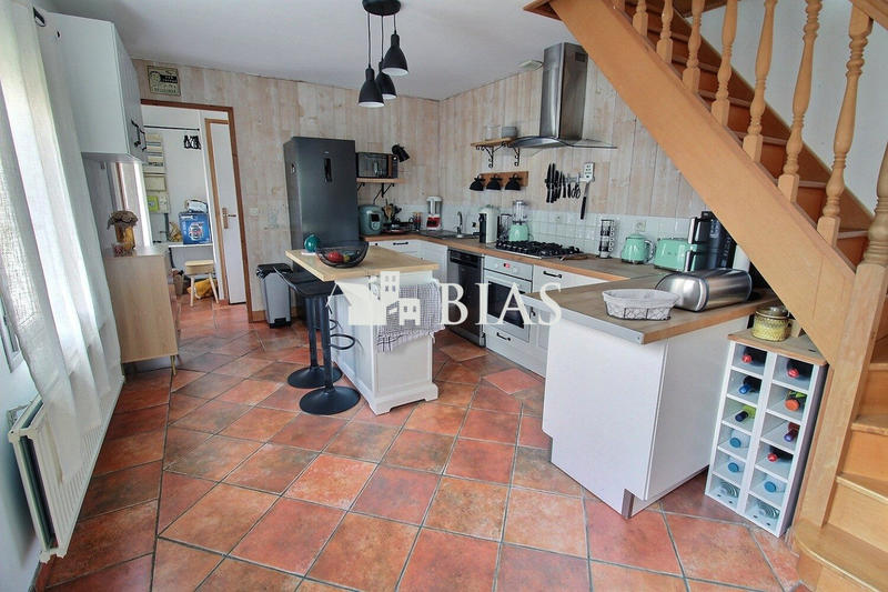 Maison - 88 m² - 3 pièces