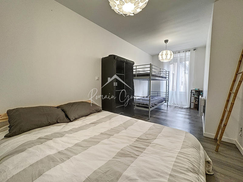 Appartement - 108 m² - 4 pièces