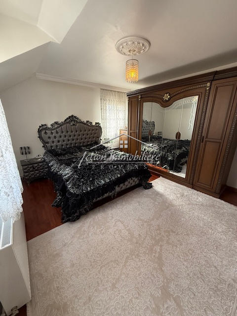 Maison - 234 m² - 6 pièces