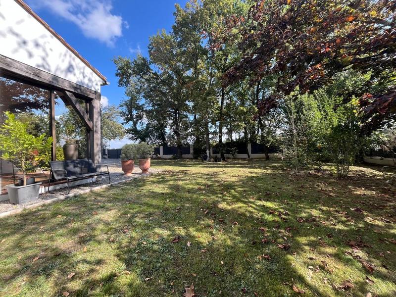 Maison - 165 m² - 5 pièces