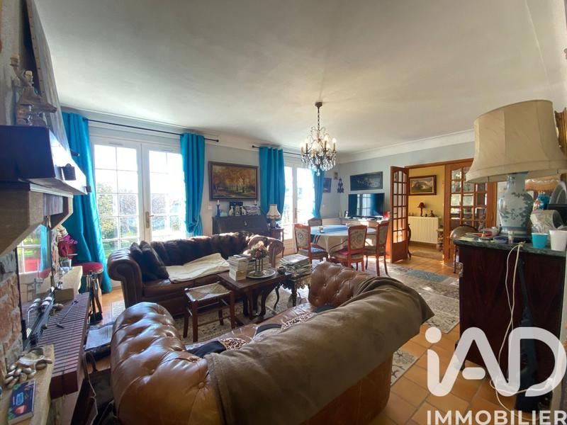 Maison - 149 m² - 8 pièces