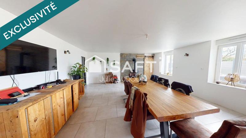 Maison - 264 m² - 8 pièces