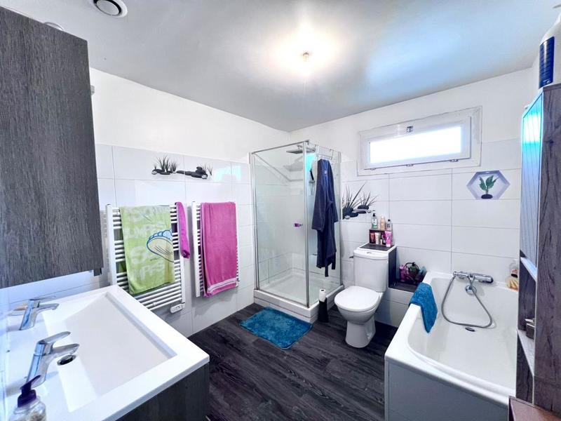 Maison - 140 m² - 5 pièces