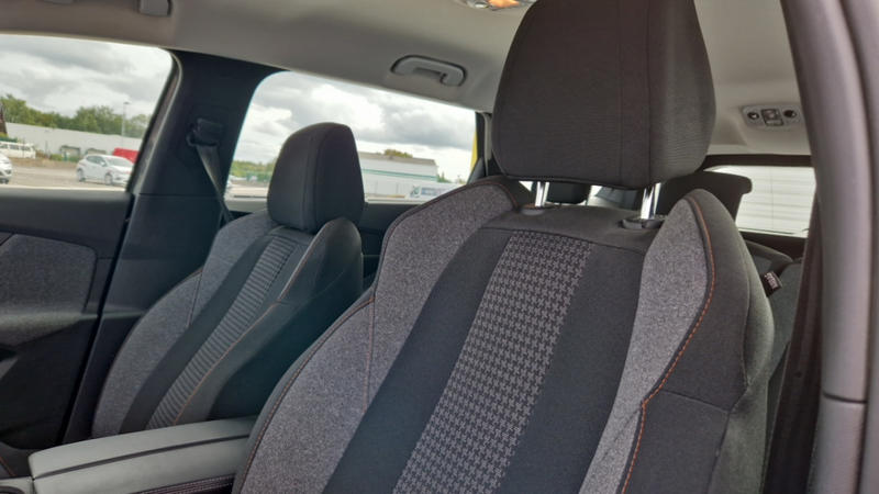 Peugeot 5008 Bluehdi 130ch Eat8 Active Pack