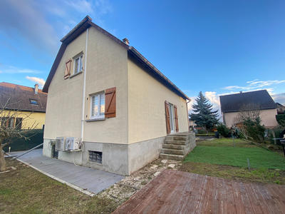 Maison - 106 m² - 4 pièces