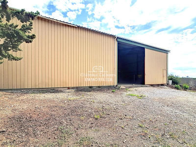 Local d'activités - 280 m²