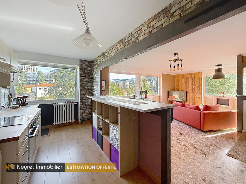 Appartement - 83 m² - 4 pièces