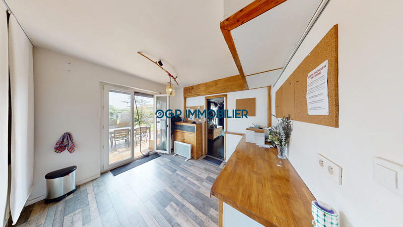 Maison ancienne - 210 m² - 8 pièces