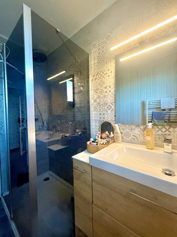 Maison - 104 m² - 6 pièces