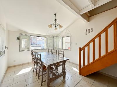 Maison - 100 m² - 4 pièces