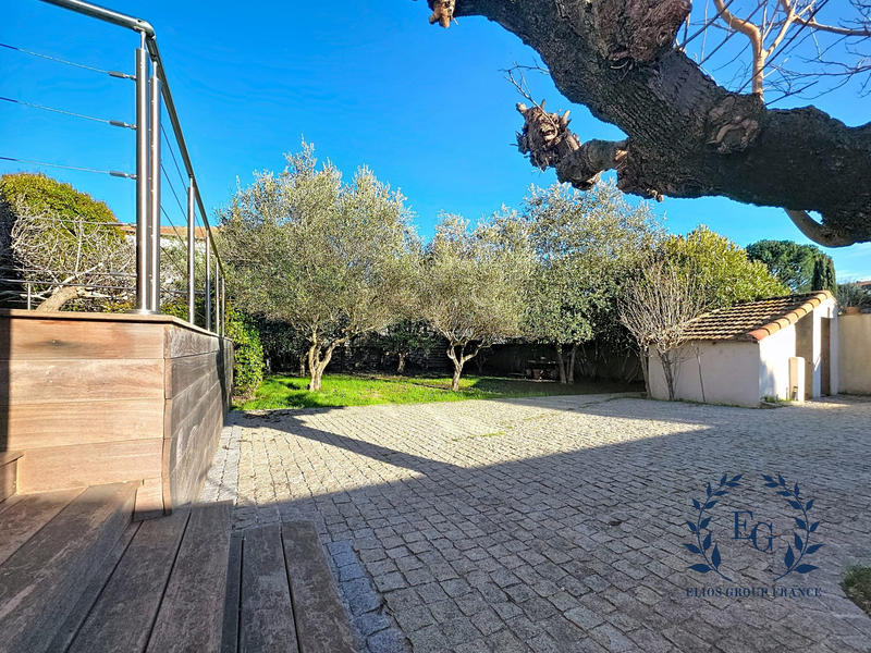 Maison - 166 m² - 5 pièces