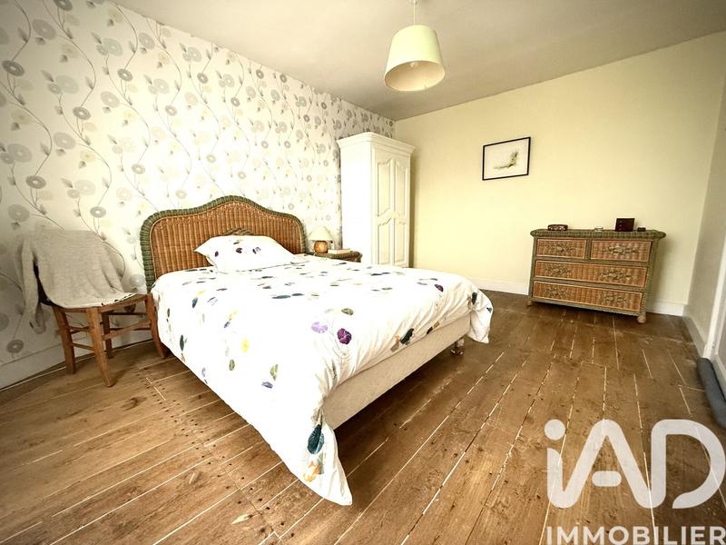 Maison - 140 m² - 7 pièces