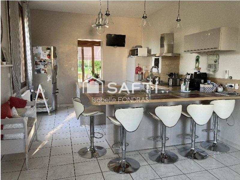 Maison - 142 m² - 6 pièces