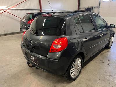 Renault Clio III 5 Portes 1.5 dCi 105 cv Initiale / Toit Ouvrant