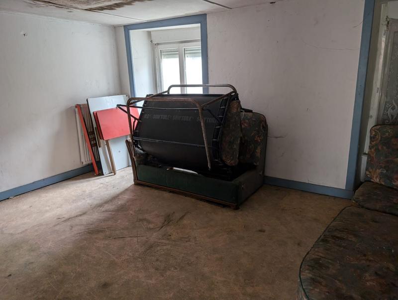 Maison - 440 m² - 8 pièces