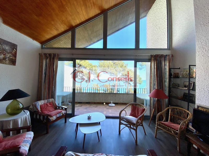 Duplex - 92 m² - 4 pièces