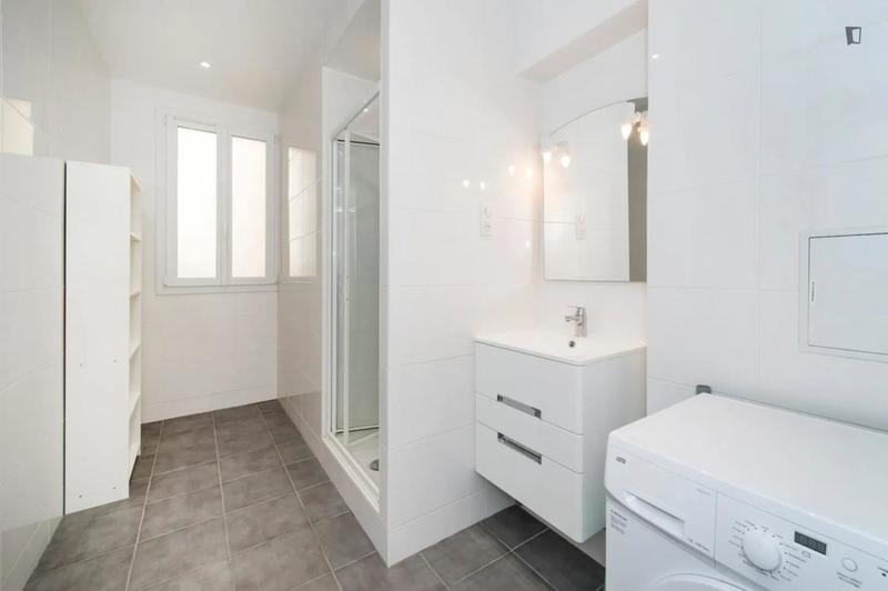 Chambre - 12 m² - 4 pièces