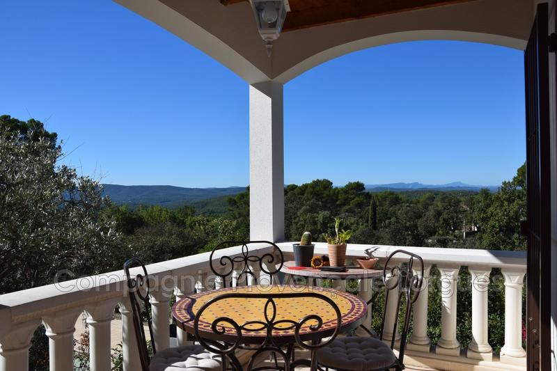 Maison chambre d'hôtes - 250 m² - 12 pièces