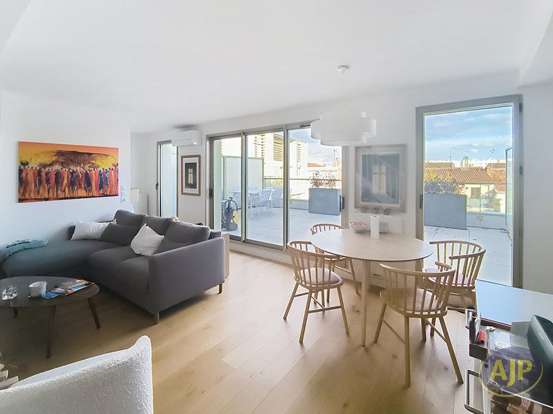 Appartement - 88 m² - 4 pièces