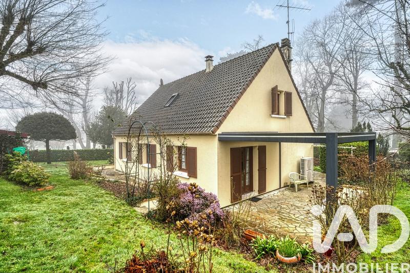 Maison - 137 m² - 6 pièces