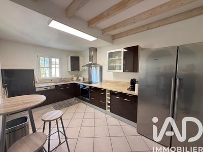 Maison - 145 m² - 5 pièces