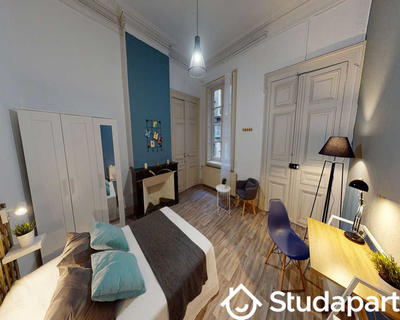 Chambre - 200 m² - 1 pièce