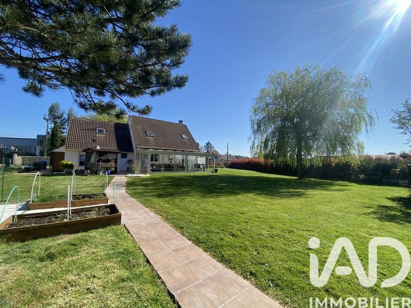 Maison - 167 m² - 8 pièces