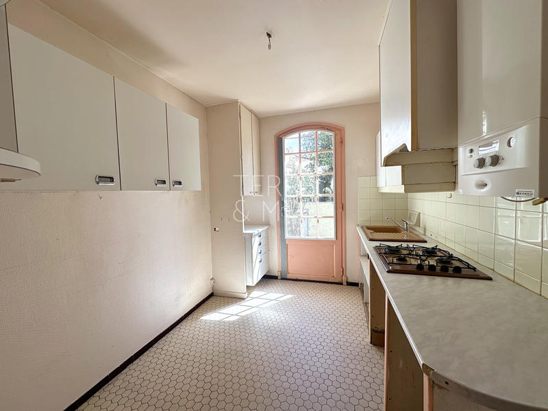 Maison - 90 m² - 5 pièces