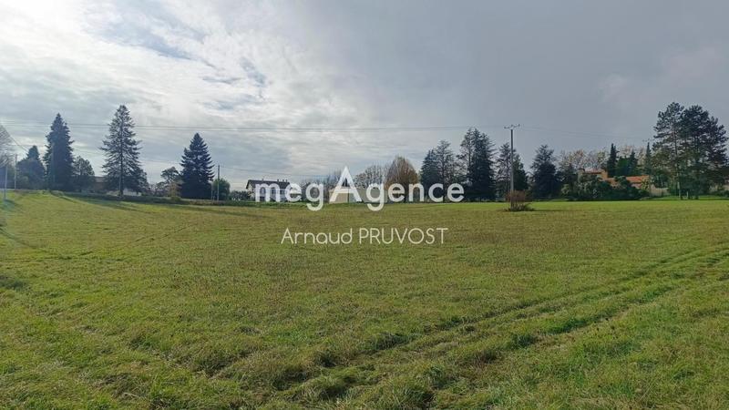 Terrain constructible - 6 810 m²