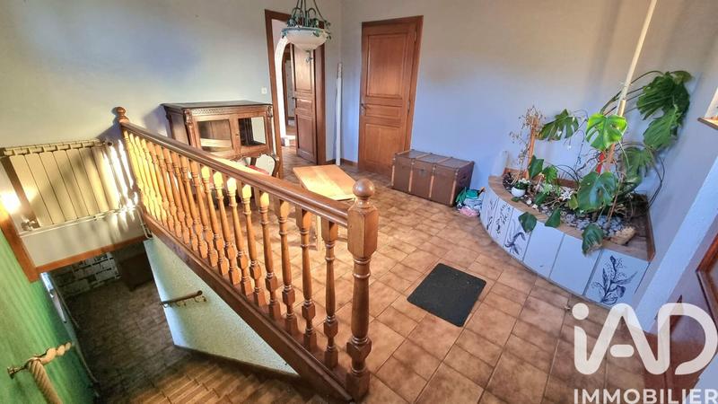 Maison - 220 m² - 7 pièces