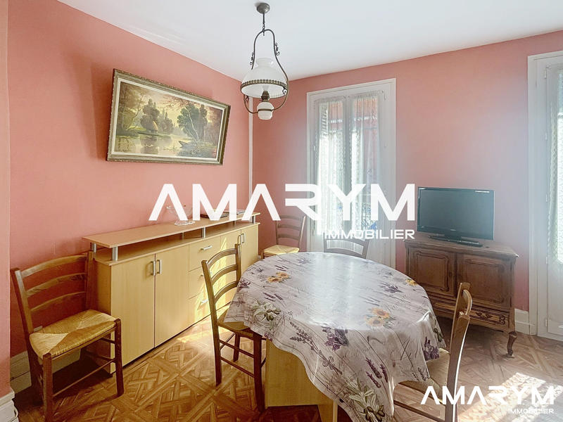 Maison - 75 m² - 5 pièces